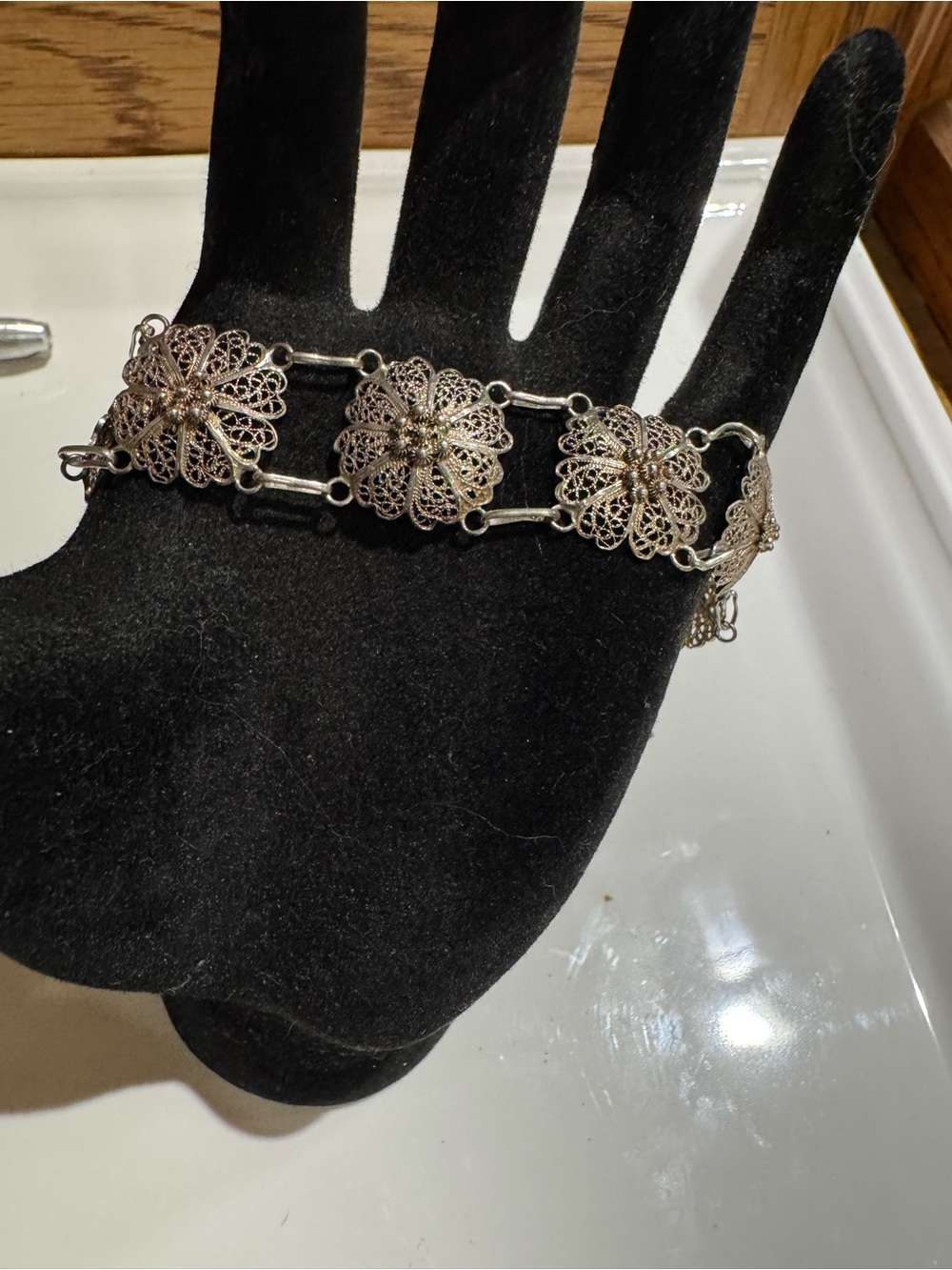 Vintage Sterling Silver Filigree Floral Link Bracelet